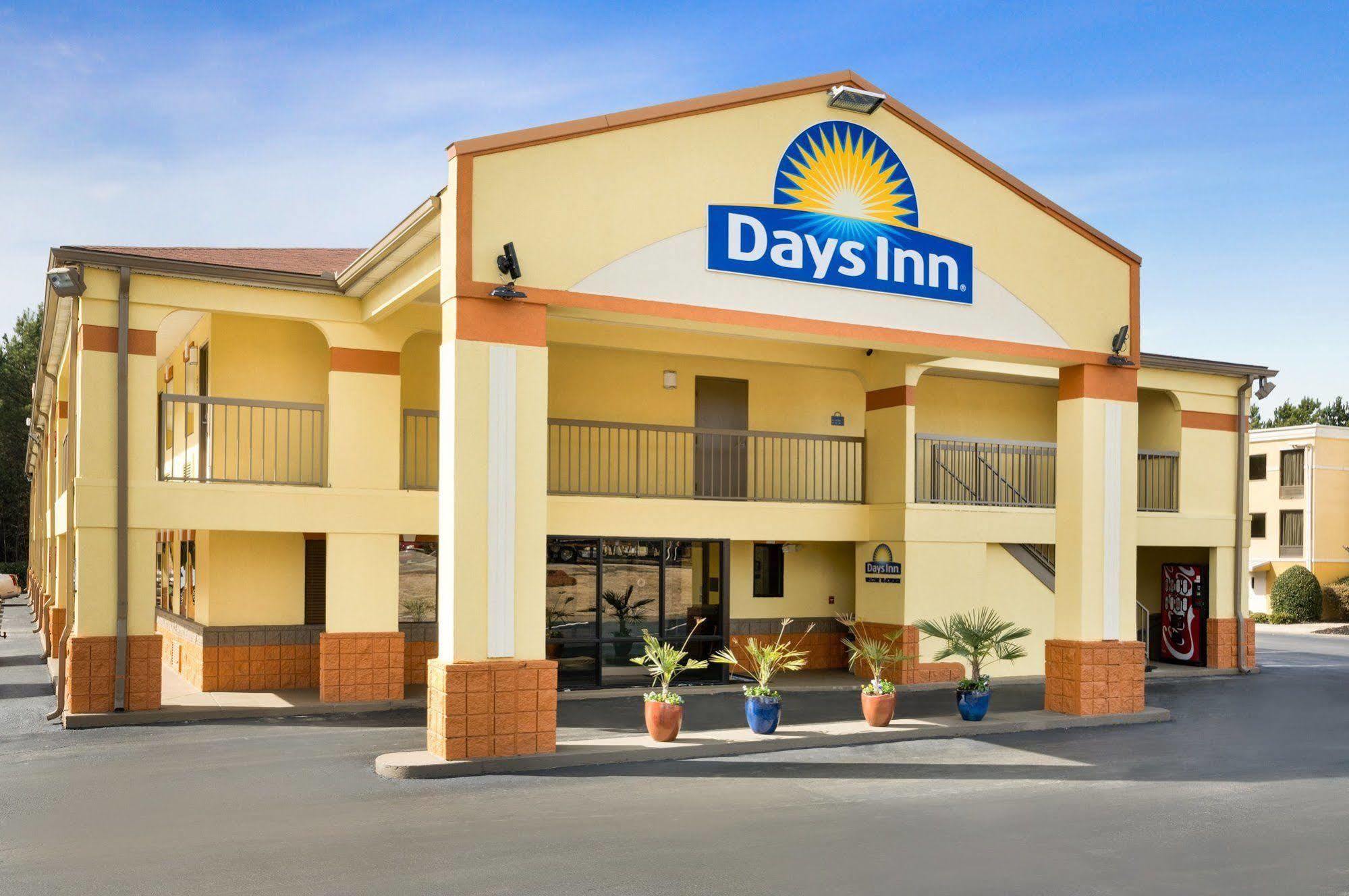 Days Inn By Wyndham Acworth Exterior photo